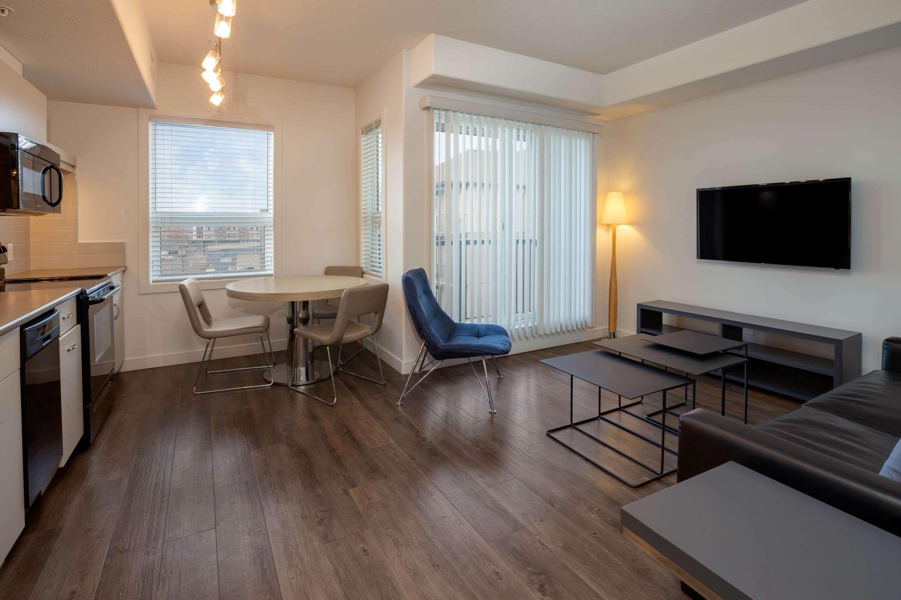 Ramada By Wyndham Fort Mcmurray Exterior photo