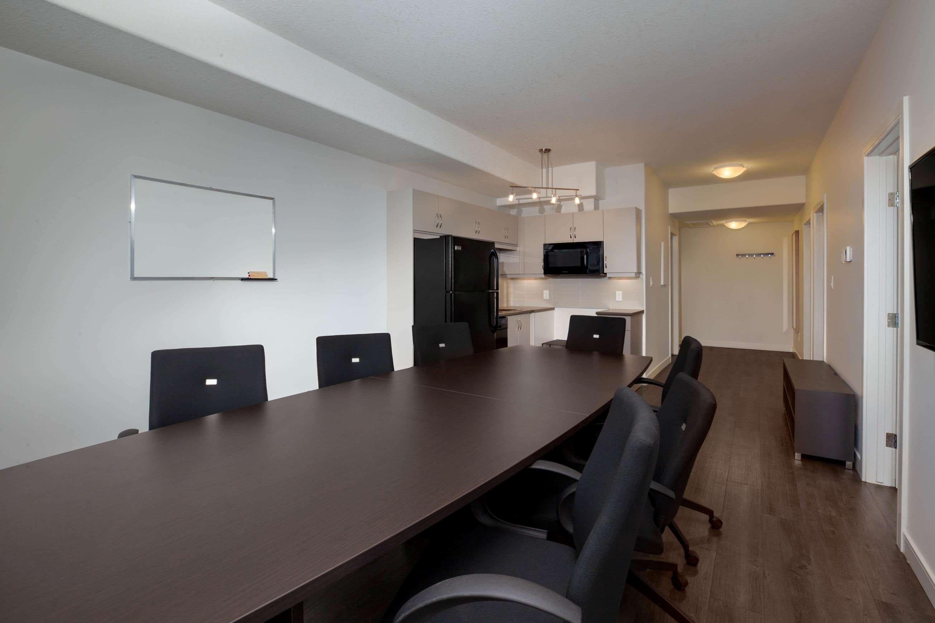 Ramada By Wyndham Fort Mcmurray Exterior photo