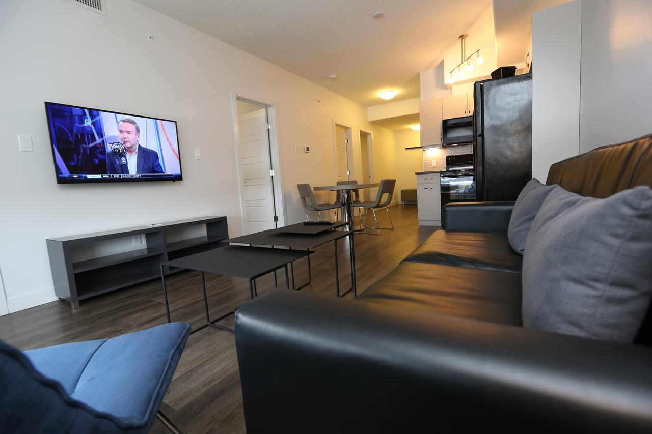 Ramada By Wyndham Fort Mcmurray Exterior photo